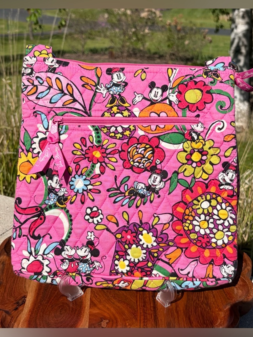 Disney Parks Vera Bradley Hipster Crossbody “Just Mousing Around” Like New - Picture 10 of 17